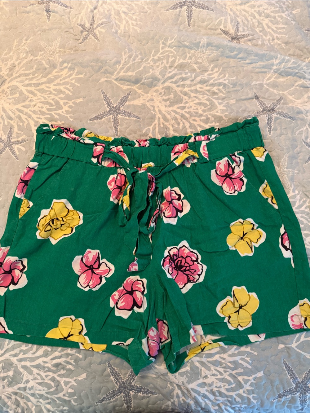 Charter Club Green Floral Tie-Front Bermuda Shorts